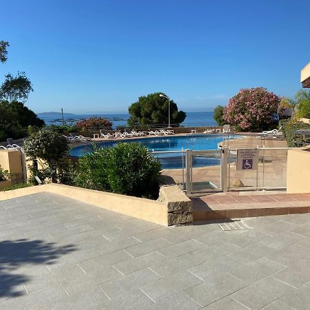 F2 Vue Mer Dans Residence Avec Piscine Ajaccio  Exterior foto