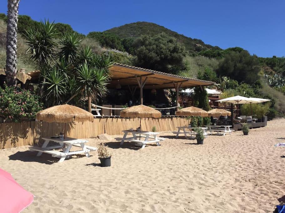F2 Vue Mer Dans Residence Avec Piscine Ajaccio  Exterior foto