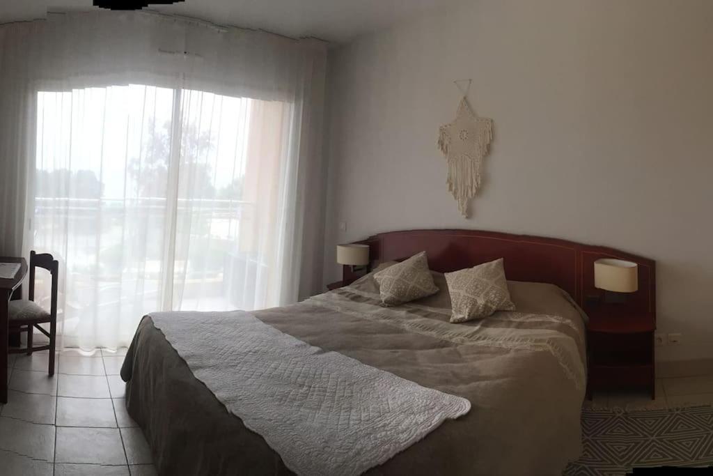 F2 Vue Mer Dans Residence Avec Piscine Ajaccio  Exterior foto