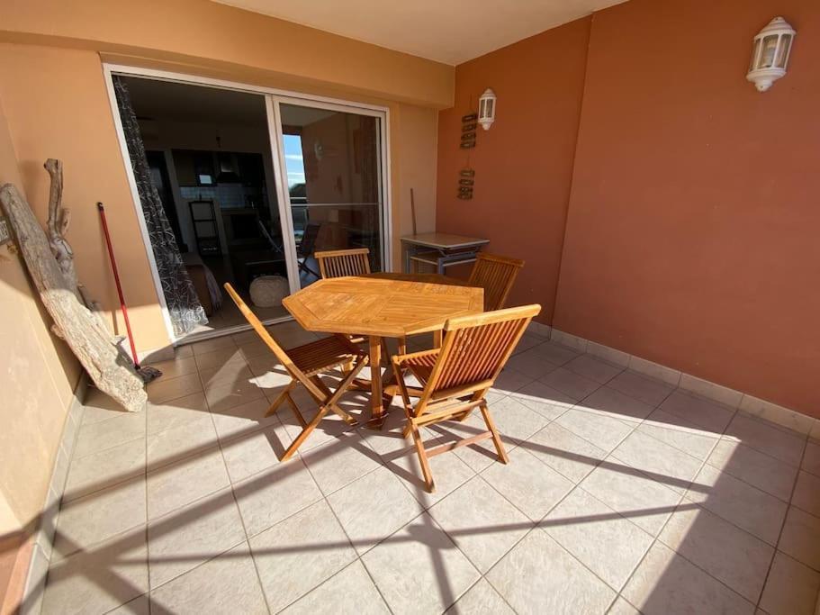 F2 Vue Mer Dans Residence Avec Piscine Ajaccio  Exterior foto