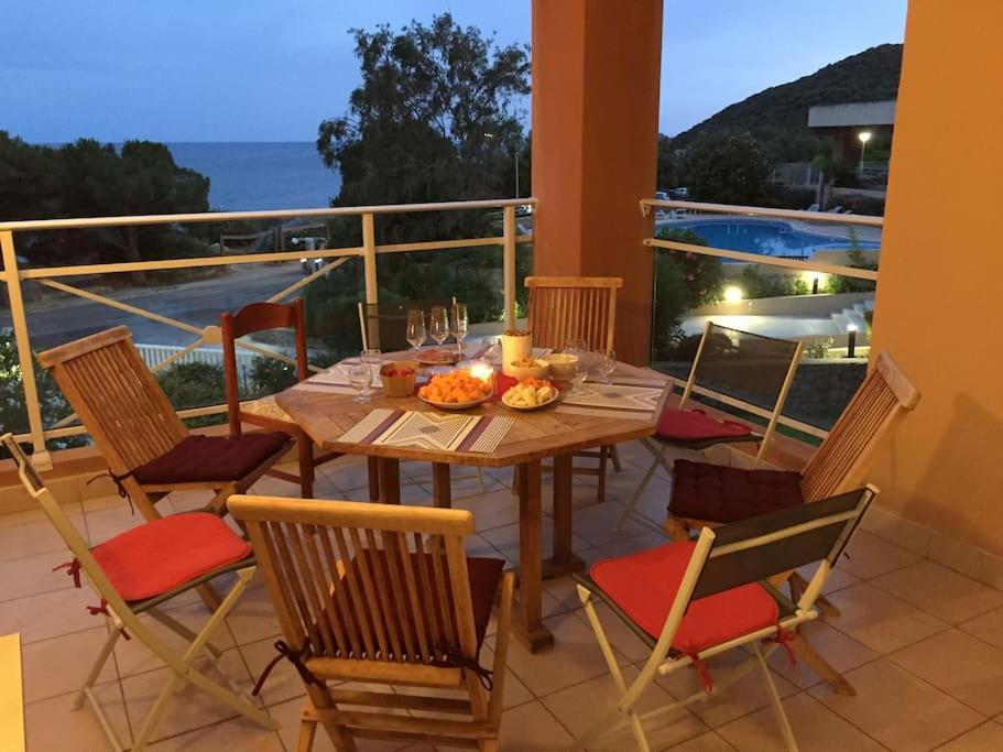 F2 Vue Mer Dans Residence Avec Piscine Ajaccio  Exterior foto